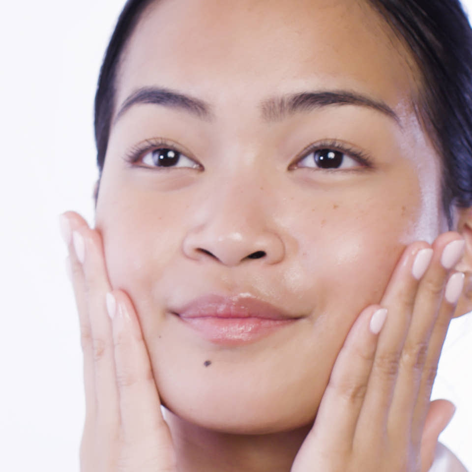 Overnight Glow Serum view 2 of 8 view 2