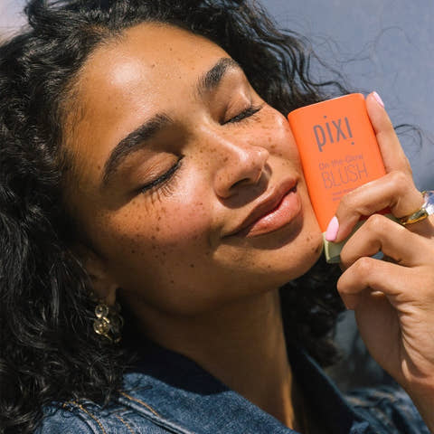 On-the-Glow Blush