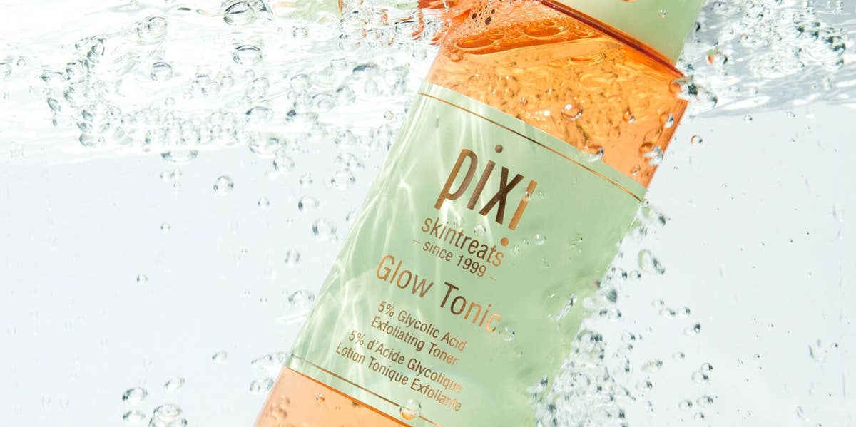Glow Tonic Original Size shown in water