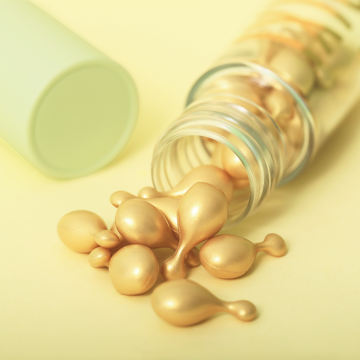 Vitamin-C CapsuleCare 